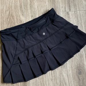 Pace setter lulu lemon skirt